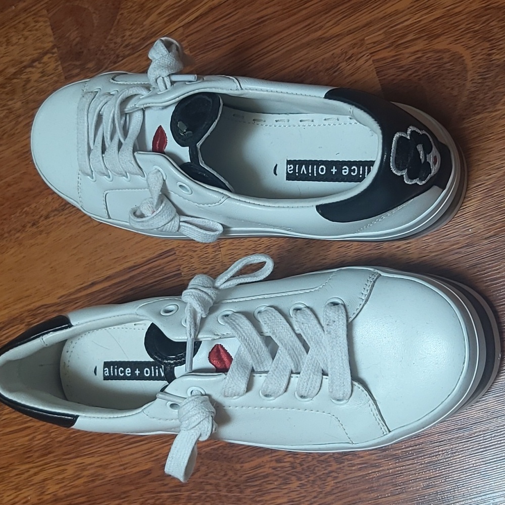 Alice & Olivia sneakers (New)